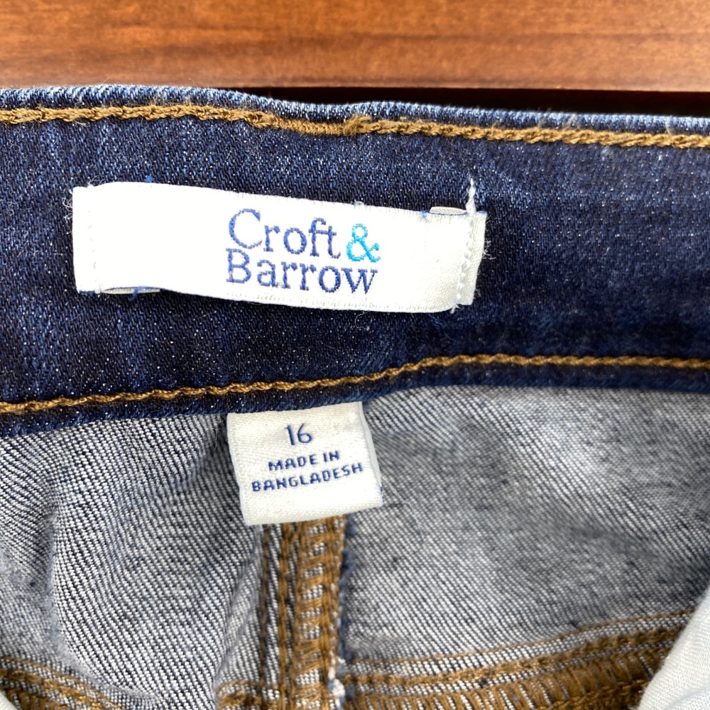 Croft & Barrow Straight Leg Jeans Womens 16 Dark Blue Denim High Rise Classic - Picture 2 of 8